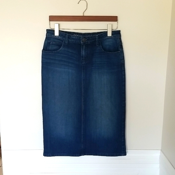 Modest denim skirt - Picture 1 of 6